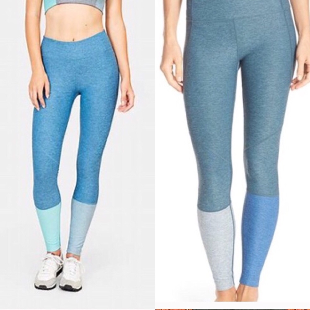 ISO : Outdoor voices dipped leggings